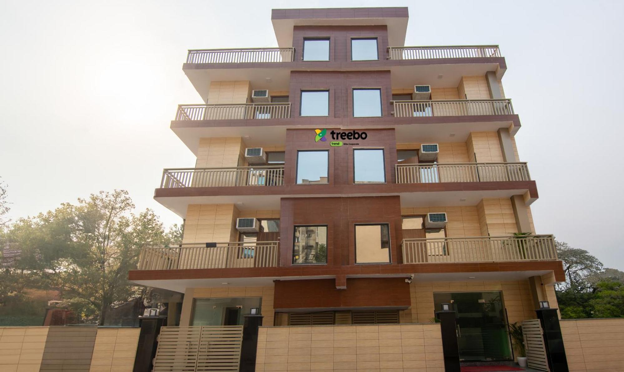 Treebo Elite Corporate, Sector 62 Hotel Noida Buitenkant foto